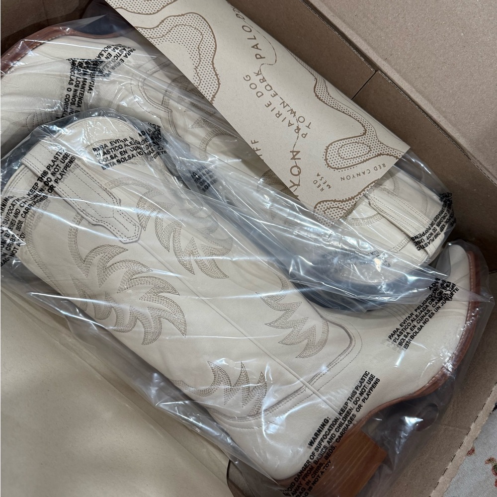 BRAND NEW tecovas Cowgirl Boots